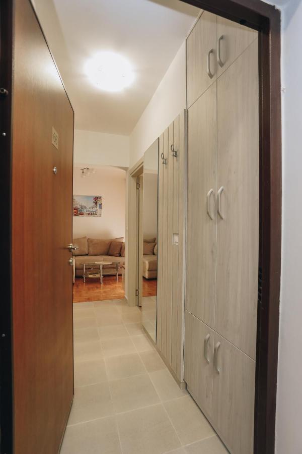 Apartments Viva Oliva บุดวา ภายนอก รูปภาพ