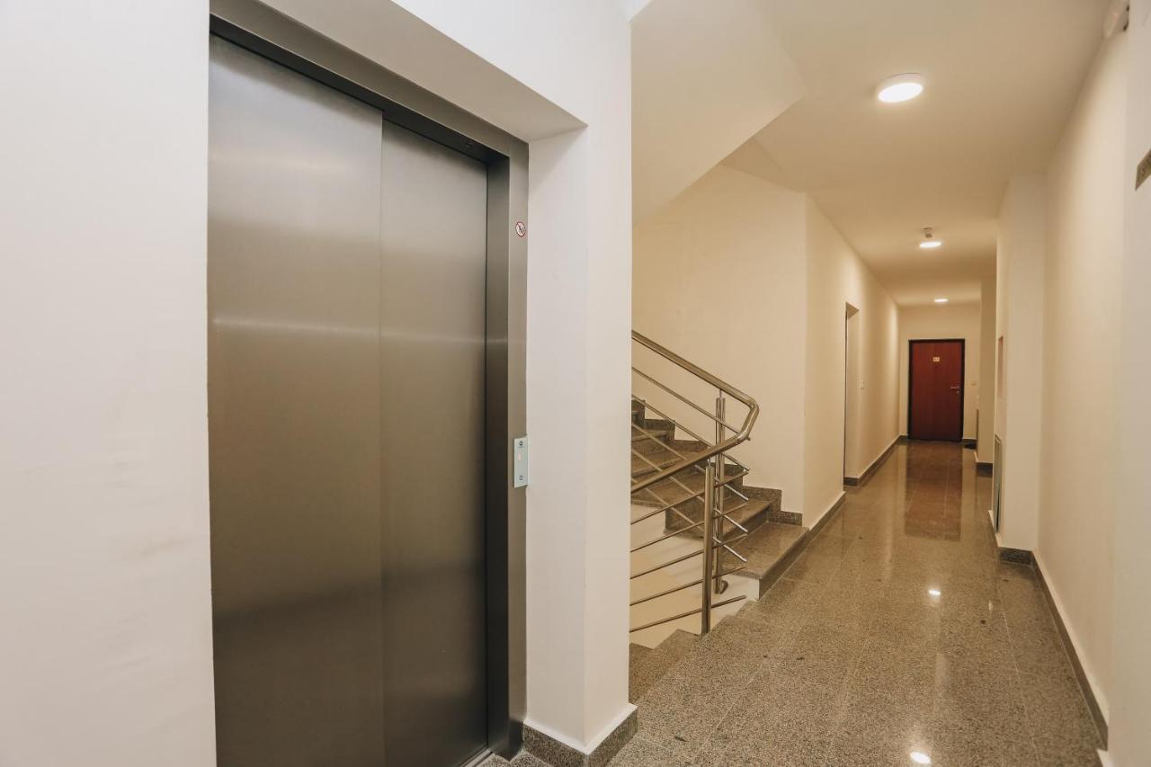 Apartments Viva Oliva บุดวา ภายนอก รูปภาพ